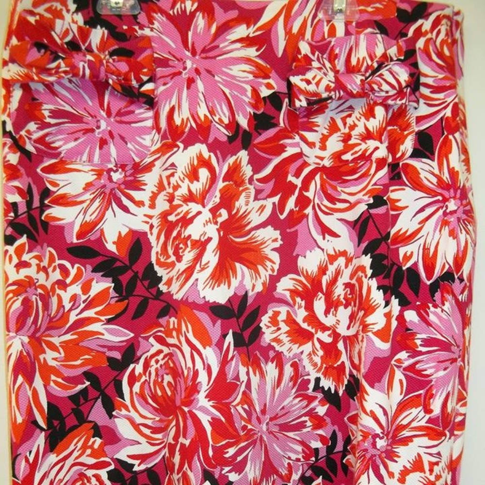 Size 16 floral skirt Andrea Viccaro pink black